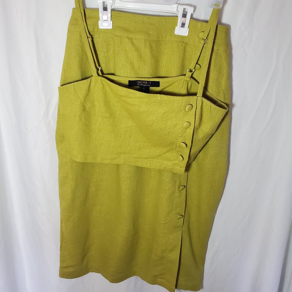 Forever 21 Contemporary Skirt and Crop Top Set